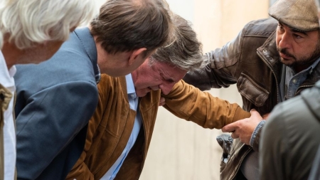 Daniel AUTEUIL LE MENSONGE