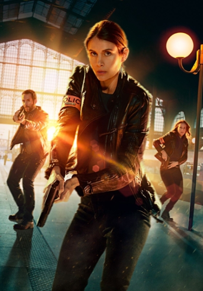 Louise Monot incarne la commissaire divisionnaire Edwige Marion.